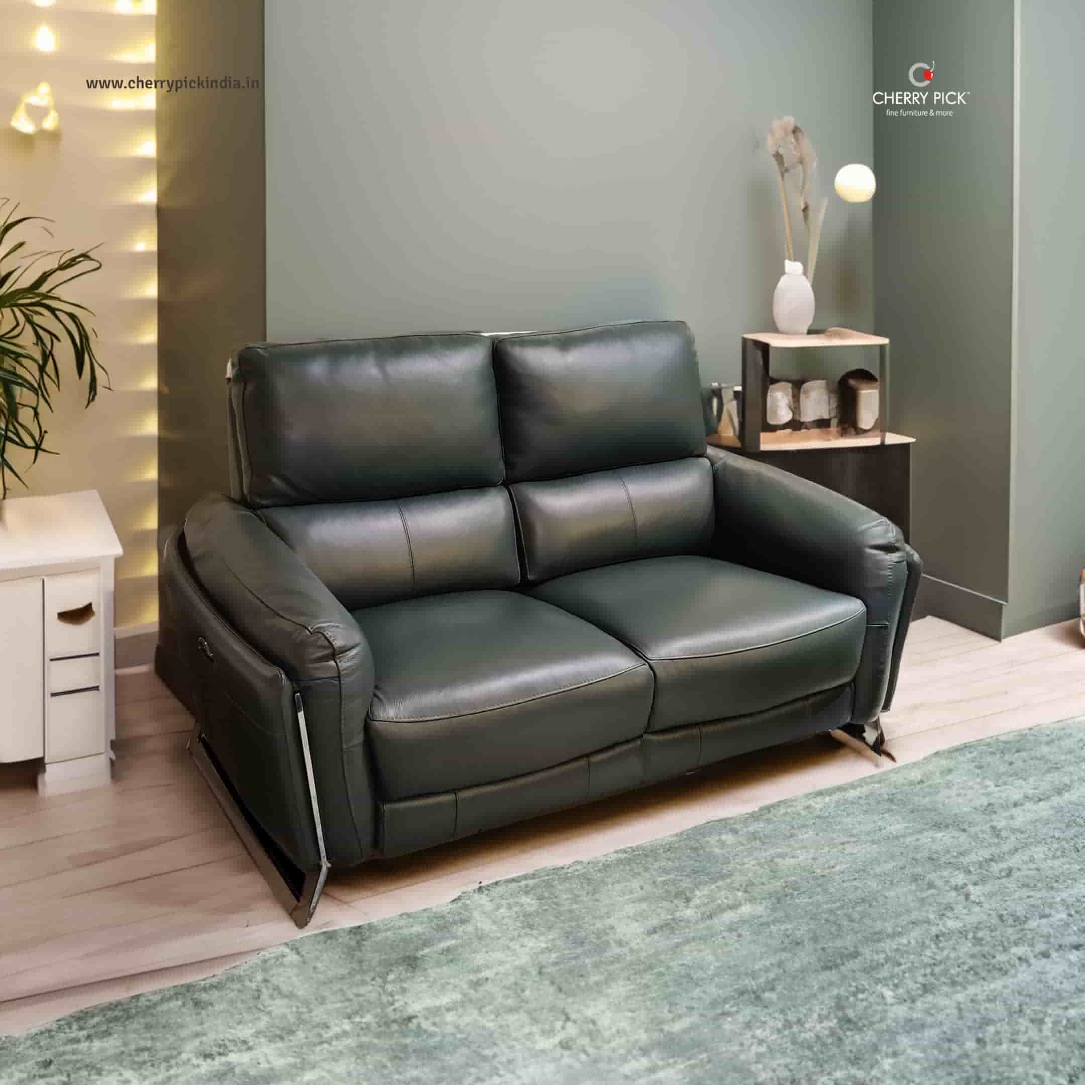 Leather Recliner Sofas That Will Transform Your Home
